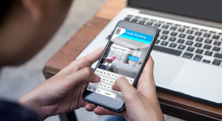 Hotel App User Foto iStock hanieriani.jpg